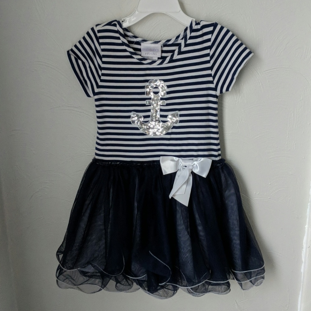 Iris & Ivy navy blue & white striped dress